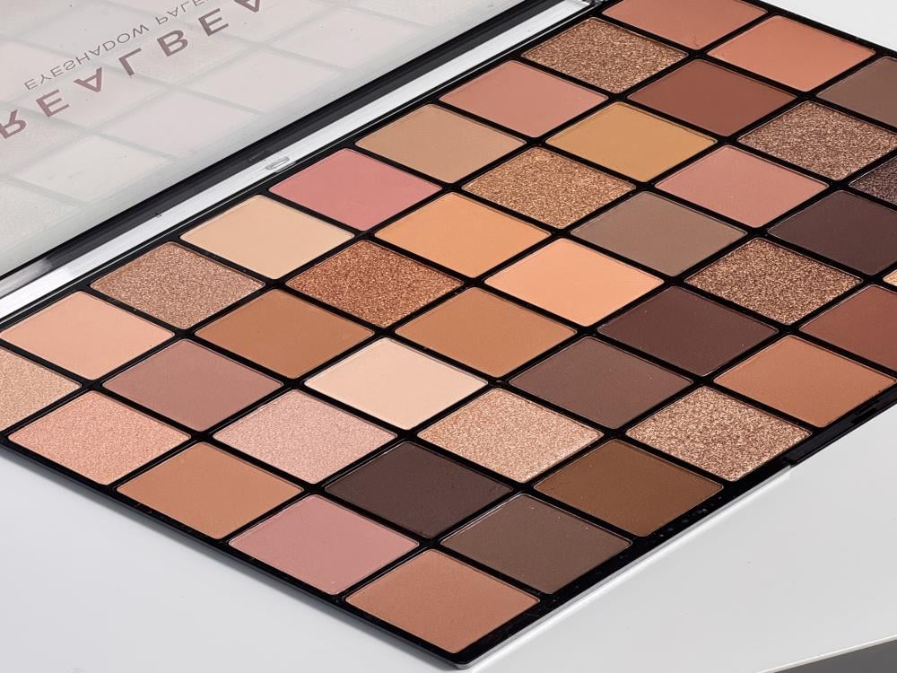 Revolution Alternative Palette